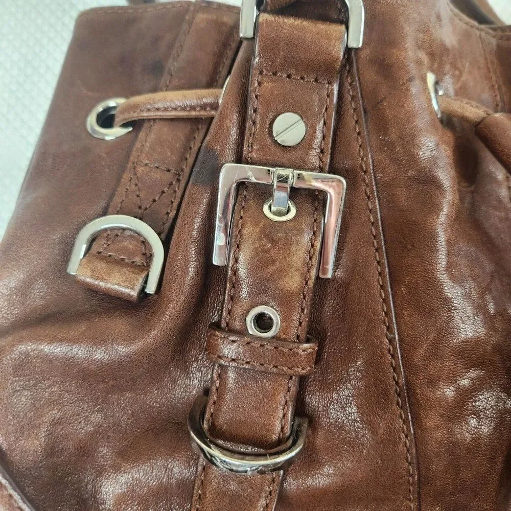 MICHAEL KORS Milo Distressed Leather Large Bucket Handbag Purse Tote - Picture 10 of 13